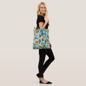 FLORENTINE RENAISSANCE BLUE FLORAL SWIRLS, FLOWERS TOTE BAG (Op model)