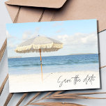Florida Beach Wedding Save the Date Aankondigingskaart<br><div class="desc">Florida strand bruiloft opslaan de datum briefkaarten voor uw bestemming bruiloft. Deze paraplu op het strand design briefkaart is de perfecte manier om uw huwelijksplannen aan uw familie en vrienden aan te kondigen.</div>