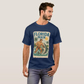 Florida Man Coastal Shark Wrestler - Retro Beach T-shirt (Voorkant volledig)