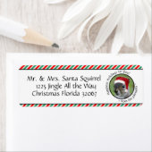 Florida Santa Squirrel™ zegt gelukkigste Feestdage Etiket (Insitu)