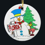 Florida Snowman Keramisch Ornament<br><div class="desc">Comical Florida Snowman Flamingo</div>