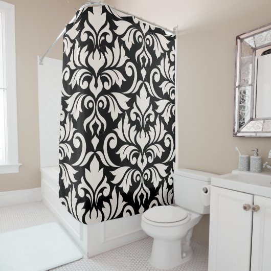 Flourish Damask Art I Cream on Black Douchegordijn (In situ)