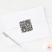 Flourish Damask Art I Cream on Black Vierkante Sticker (Envelop)