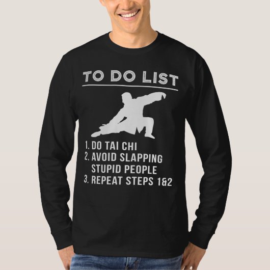 Flow & Chuckle - Hilarisch To-Do Tai Chi T-shirt v (Voorkant)