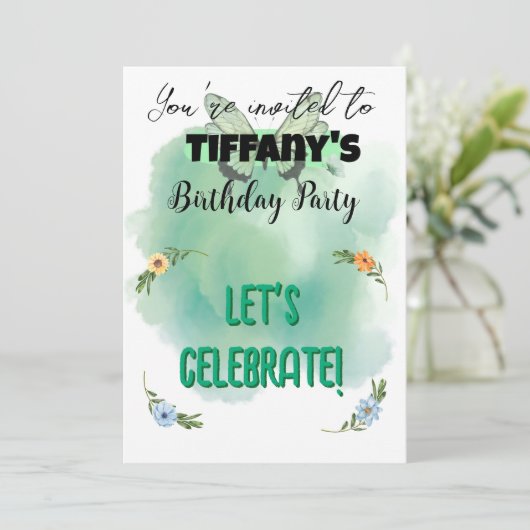 Flower & Butterfly Verjaardag Uitnodiging (Staand voorkant)