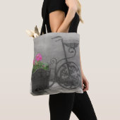 Flower Garden Fiets  Partiële Kleur Tote Bag (Dichtbij)