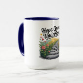 Flower Path - Nature-Inspired Mental Health Mug Mok (Voorkant links)