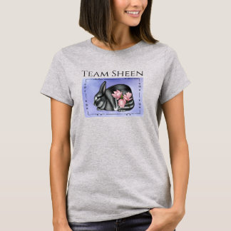 Flower Power: Chinchilla with Magnolias T-shirt