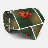 Flower with bee stropdas (Opgerold)