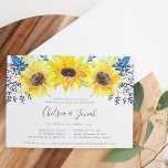 Flowerfields Rehearsal Dinner Invitation Kaart<br><div class="desc">De uitnodiging voor het diner van de landskiebloem voor de heroefening van de landskiebloem is voorzien van een bovenrand van de waterverf zonnebloemen, kleine blauw marinesnoopjes en groen loof. Pas uw plechtigheid aan met details uit het diner of de viering in het moderne geschreven script en de traditionele serif letters....</div>