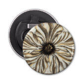 Flowerhead Fresco op Tan Background Button Flesopener (Voorkant)