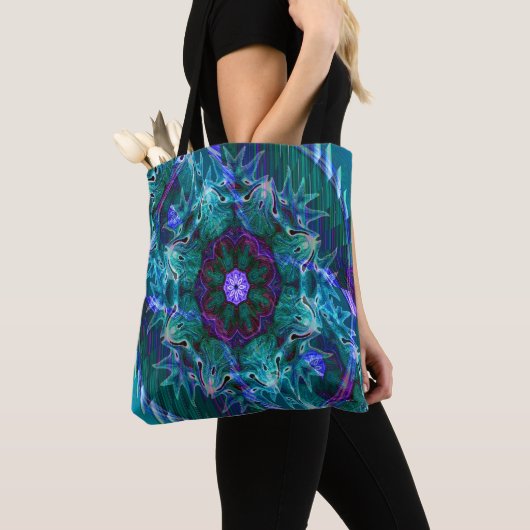 Flowering under the Sea.... Tote Bag (Dichtbij)
