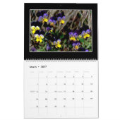 Flowers 2022 Maandelijkse kalender door Tom Minuto (Mar 2027)