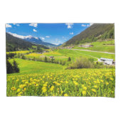 Flowers | Dandelion Canton of Grisons, Switzerland Kussensloop (Voorkant)