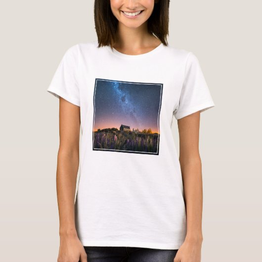 Flowers Lupines Blooming Lake Tekapo New Zealand T-shirt (Voorkant)