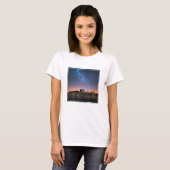 Flowers Lupines Blooming Lake Tekapo New Zealand T-shirt (Voorkant volledig)