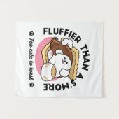Fluffier Than A S'more - Schattigee hond en desser Wandkleed (Voorkant (horizontaal))