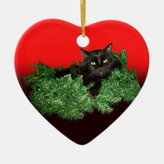 Fluffy Black Cat in kerstmis Keramisch Ornament (Voorkant)