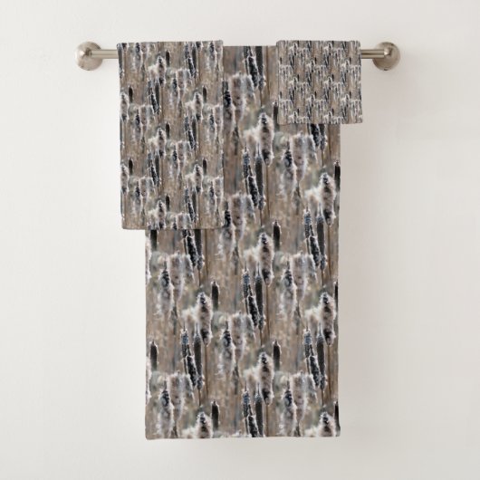 Fluffy Cattails Natuur Patroon Bad Handdoek (Insitu)