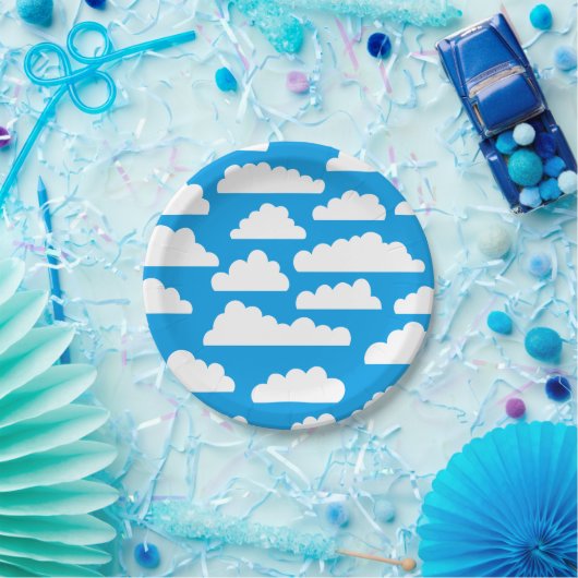 Fluffy Clouds Pattern - White on Blue 009dea Papieren Bordje (Feest)