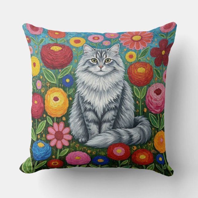 Fluffy Gray Striped Cat with Folk Art Flowers Kussen (Voorkant)