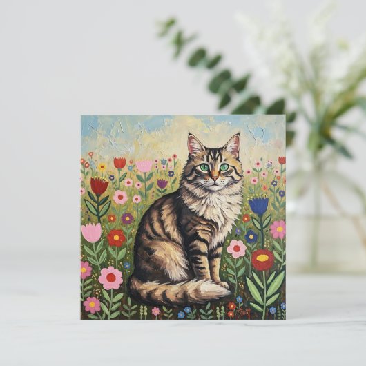 Fluffy Gray Tabby Cat and Folk Art Flowers (Staand voorkant)
