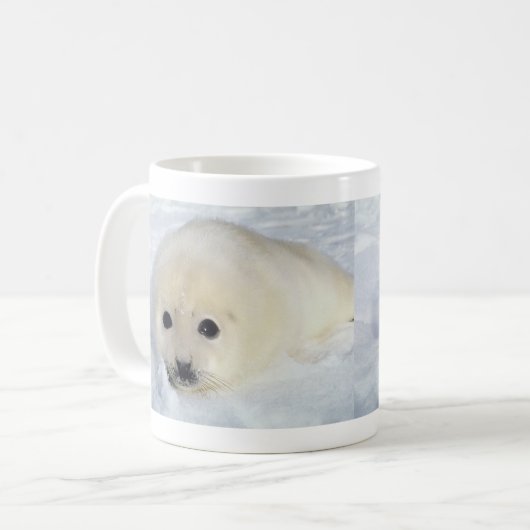 Fluffy Harp Seal Pup Koffiemok (Voorkant links)