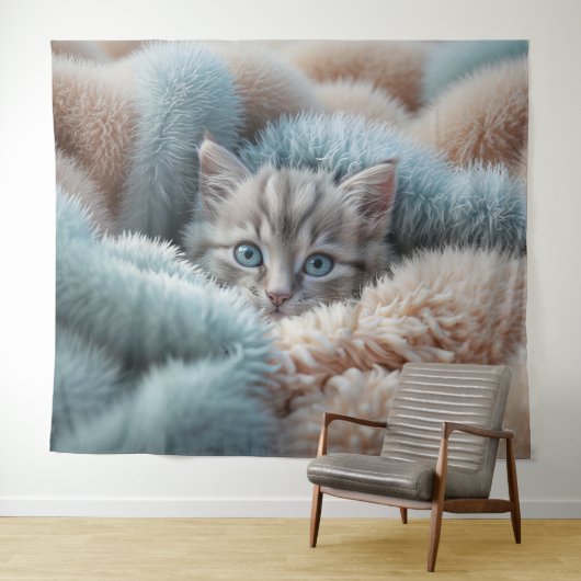 Fluffy Katje in een Zachte Deken Wandkleed (In Situ (horizontaal))