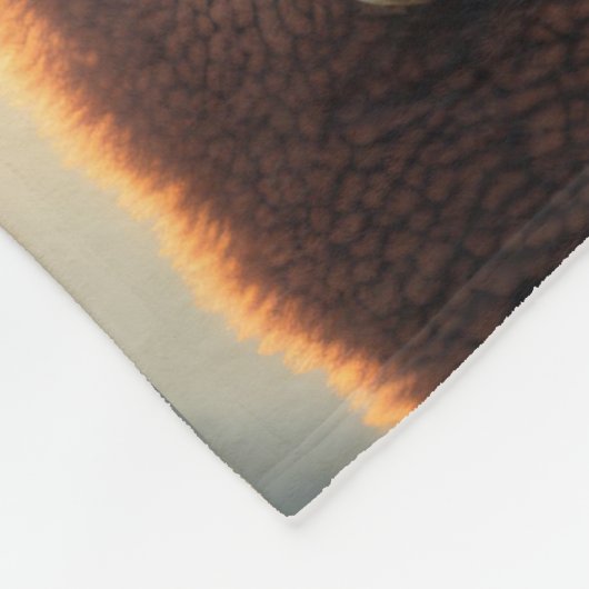 Fluffy Majesty: de grote wollige bruine alpaca Fleece Deken (Hoek)