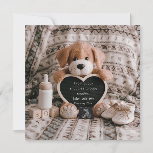 Fluffy Puppy Baby jongen en zwangerschapsaankondig Feestdagenkaart (Voorkant)