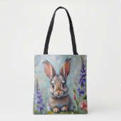 Fluffy Rabbit in een veld van bloemen Tote Bag (Voorkant)