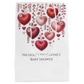 Fluffy Red Floral Heart Baby Shower Medium Cadeauzakje (Achterkant)