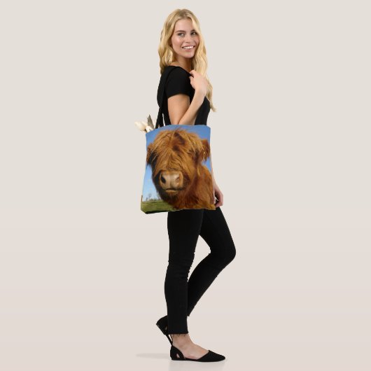 Fluffy Scottish Highland Koe - Blue Sky Tote Bag (Op model)