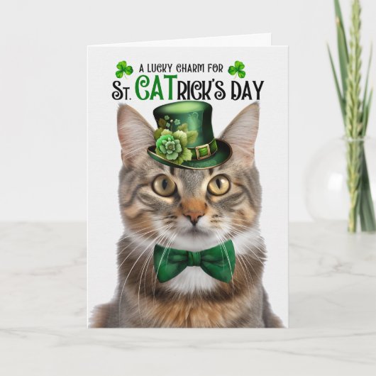 Fluffy Tabby Kat St CATrick's Day Lucky Charm Feestdagen Kaart (Voorkant)