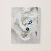 Fluffy Witte Kittenspel Puzzel (Verticaal)