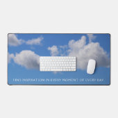 Fluffy Wolken in een Cerulean Blue Summer Sky Bureaumat (Keyboard & Muis)