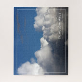 Fluffy Wolken in een Cerulean Blue Summer Sky Legpuzzel (Verticaal)
