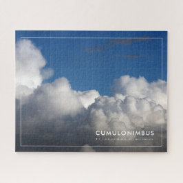Fluffy Wolken in een Cerulean Blue Summer Sky Legpuzzel