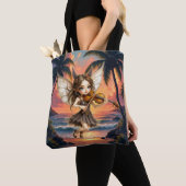 Fluisterende snaren van de Zonsondergangsfee. Tote Bag (Dichtbij)