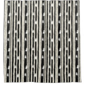 Fluisteringen tussen de strepen: een spookachtig r douchegordijn (Voorkant)