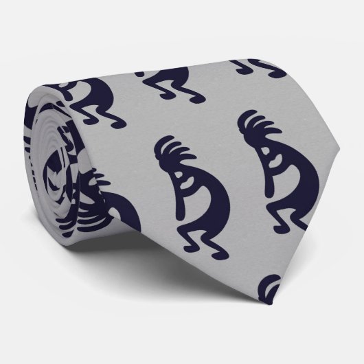 Flute die Kokopelli Cijfer afspeelt - Zwart op gri Stropdas (Opgerold)