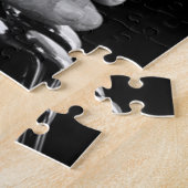 Flute die zwart-wit wordt afgespeeld door zigeuner legpuzzel (Zijkant)