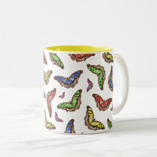 Flutterbys Tweekleurige Koffiemok (Voorkant rechts)