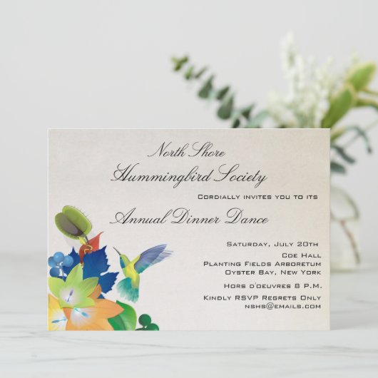 Fluttering Hummingbird Invitation Kaart (Staand voorkant)