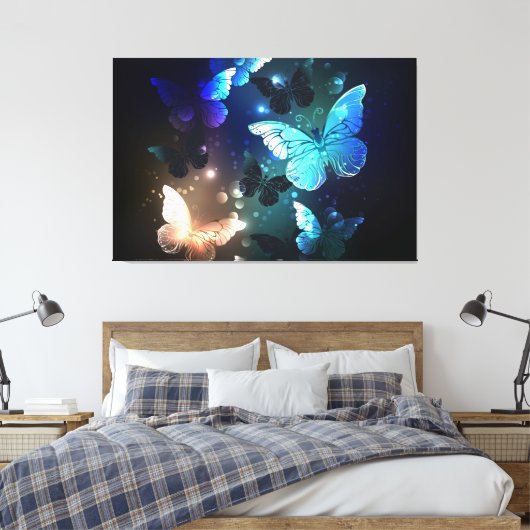 Fluttering Night Butterfly Canvas Afdruk (Insitu (Slaapkamer))