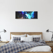 Fluttering Night Butterfly Canvas Afdruk (Insitu (Slaapkamer))