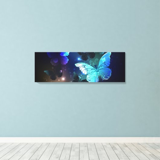 Fluttering Night Butterfly Canvas Afdruk (Insitu (Houten vloer))