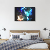 Fluttering Night Butterfly Canvas Afdruk (Insitu (Slaapkamer))