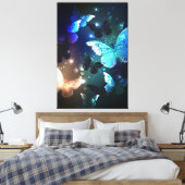 Fluttering Night Butterfly Canvas Afdruk (Insitu (Slaapkamer))