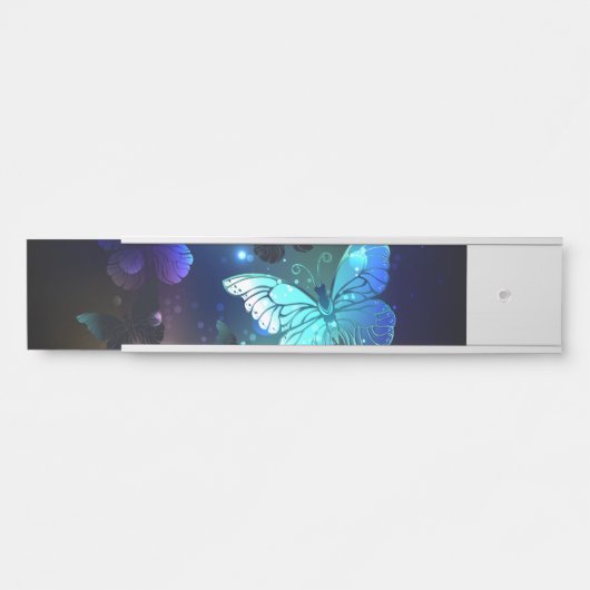 Fluttering Night Butterfly Deurbordje (Voorkant)